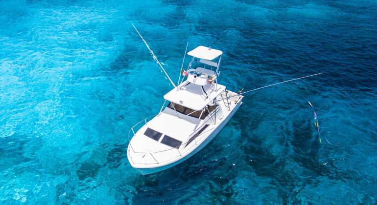 Deep Sea Fishing Cozumel Charter | Krystal 30’ Trojan