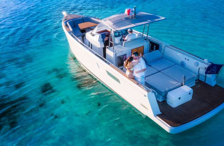 Fjord 36 yacht charter in Cozumel Mexico luxury private boat rental